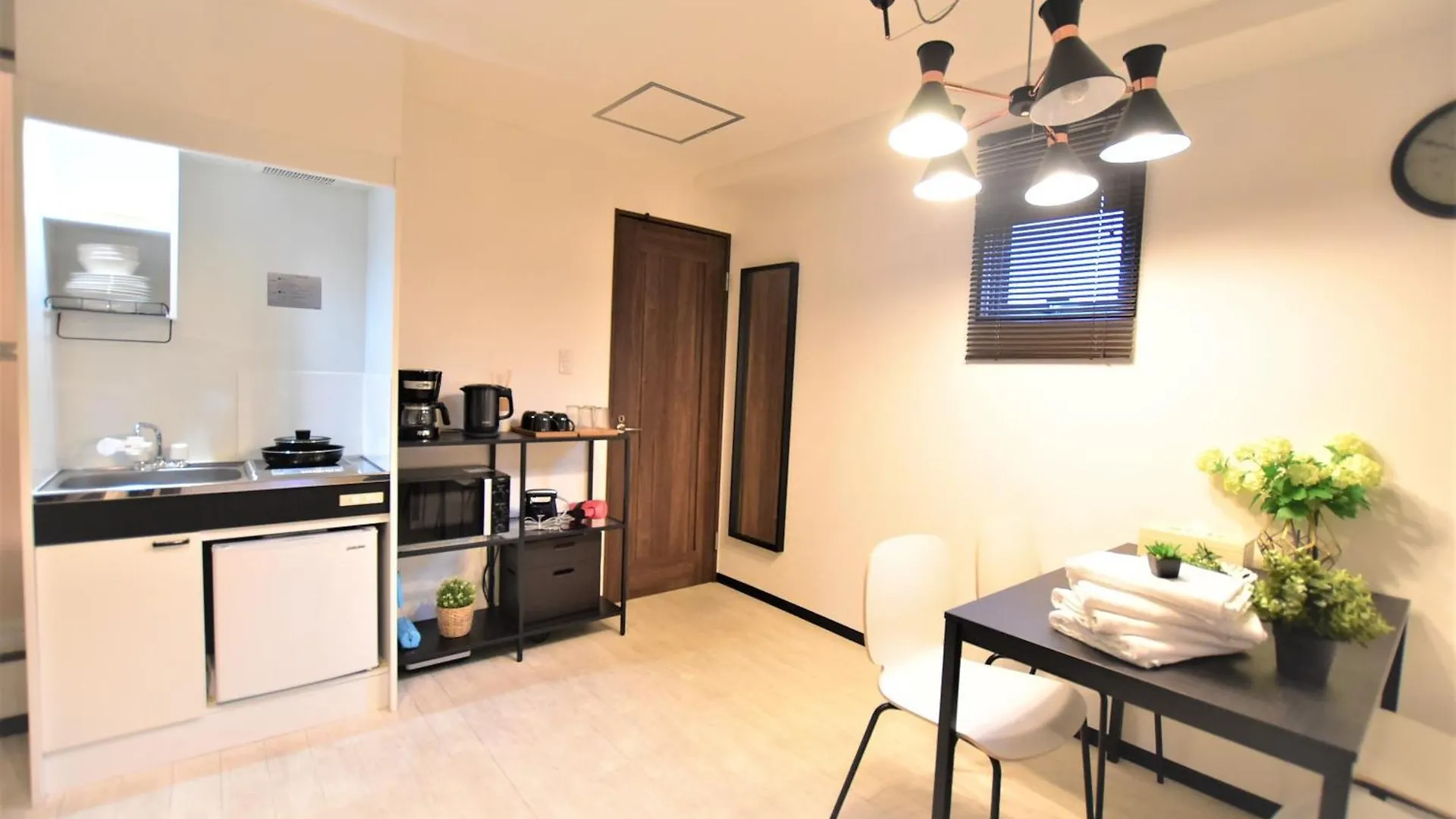 Apartamento Kuromon28-Near Kuromon Market,Nihonbashi Station Osaka
